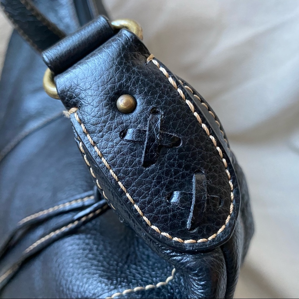 The Sak Black Leather Shoulder Bag - Picture 7 of 11